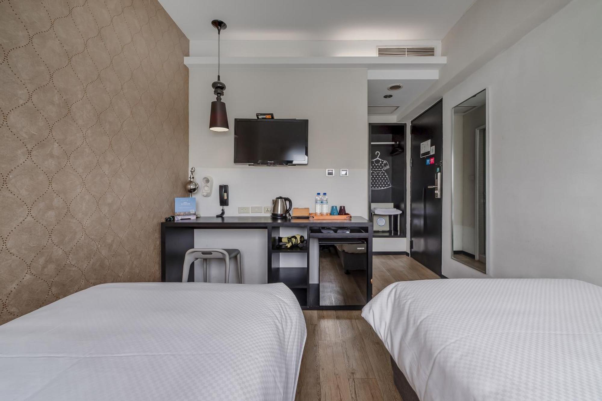 Check Inn Express Kaohsiung Love River Eksteriør bilde