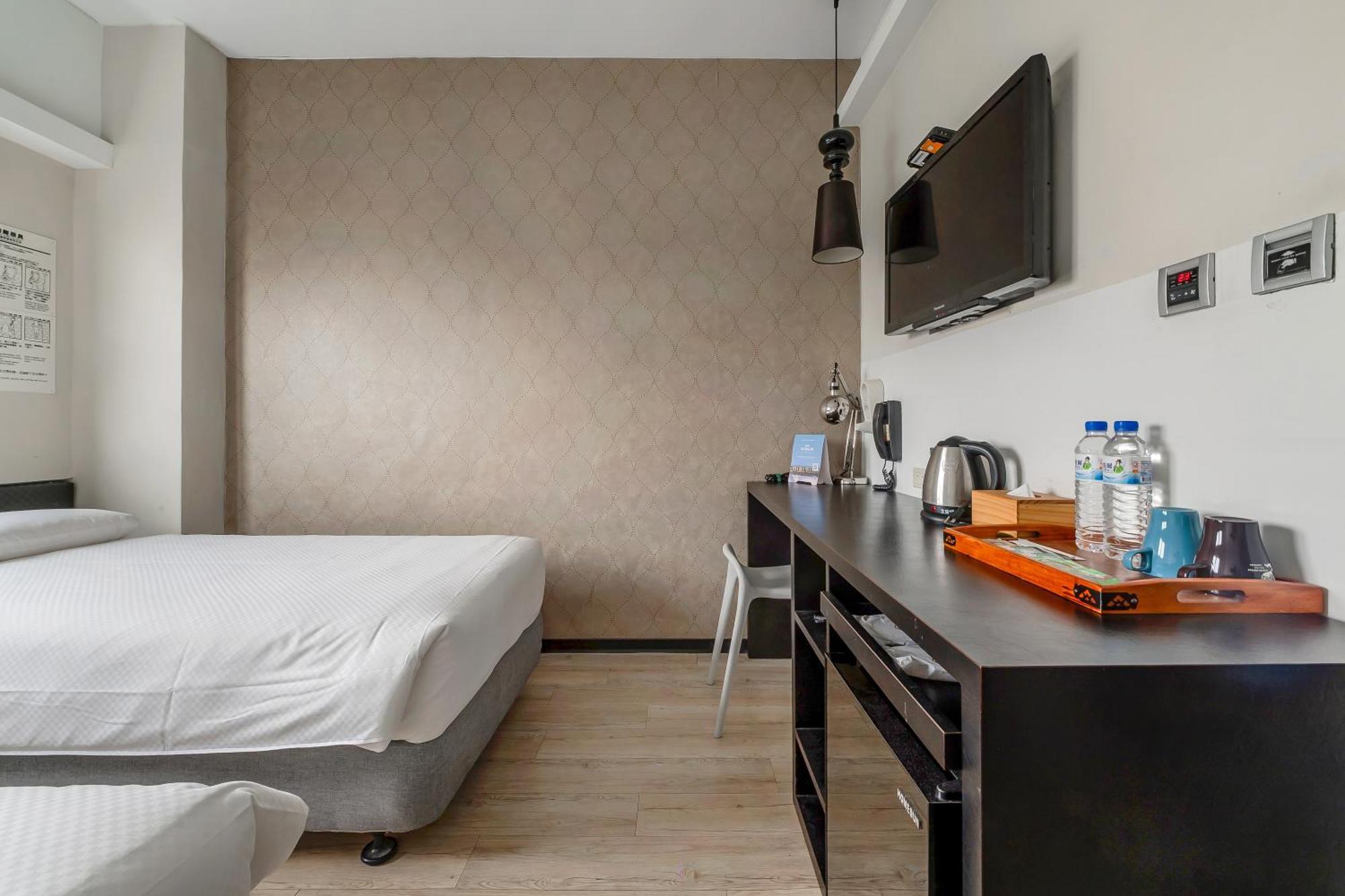 Check Inn Express Kaohsiung Love River Eksteriør bilde